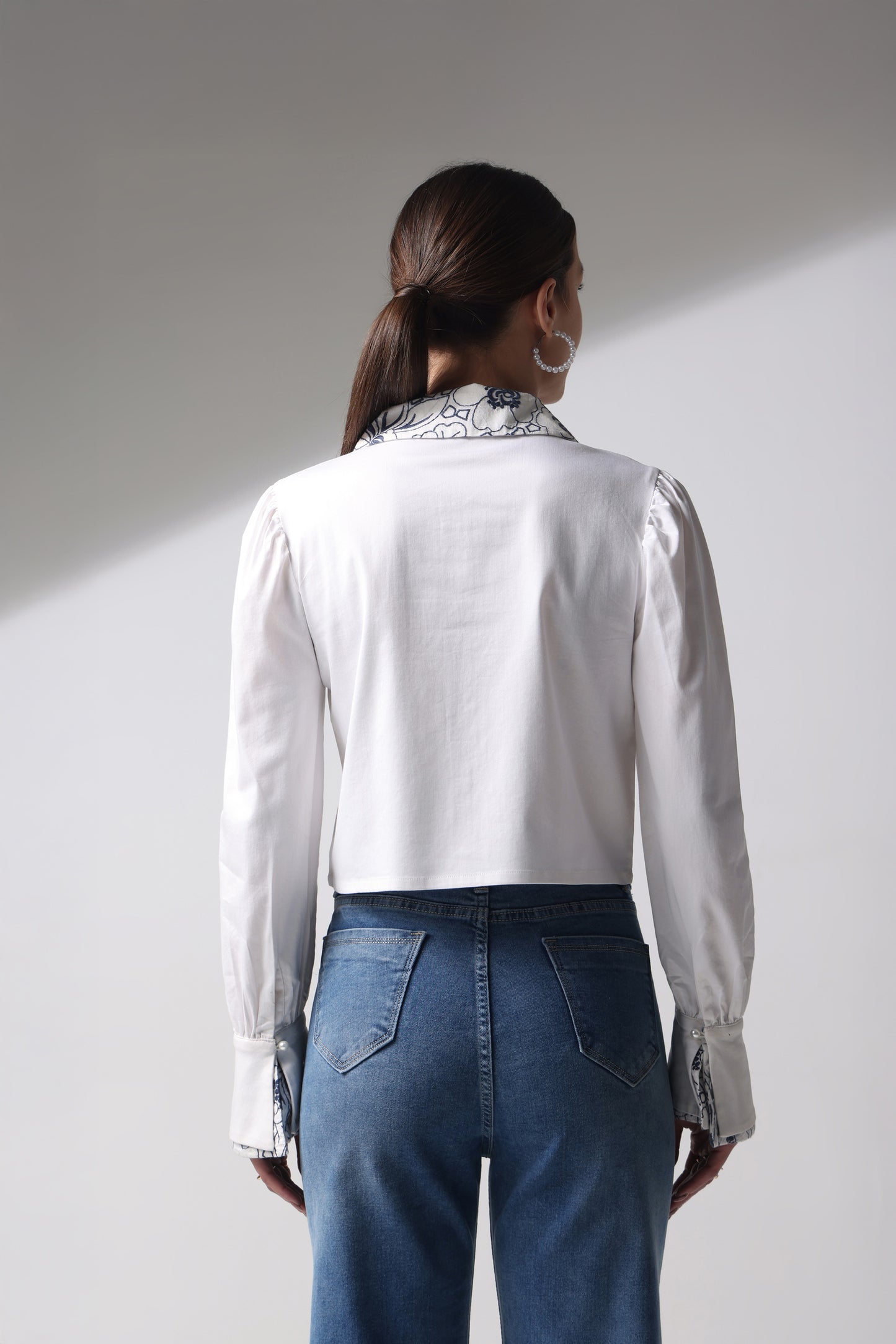 Peter Pan Collar Embroidery Shirt