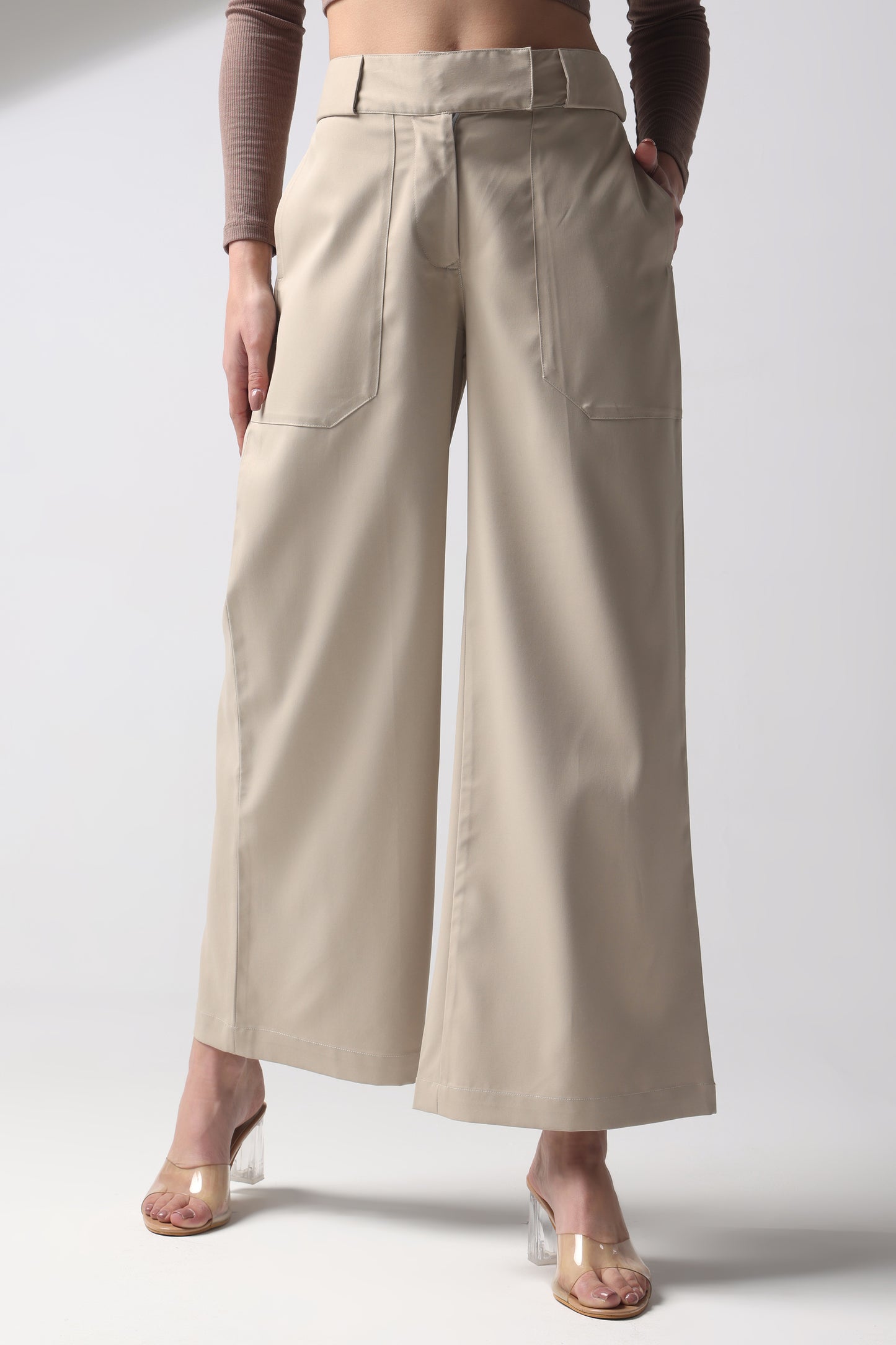 Wide Leg Patch Pocket Pants