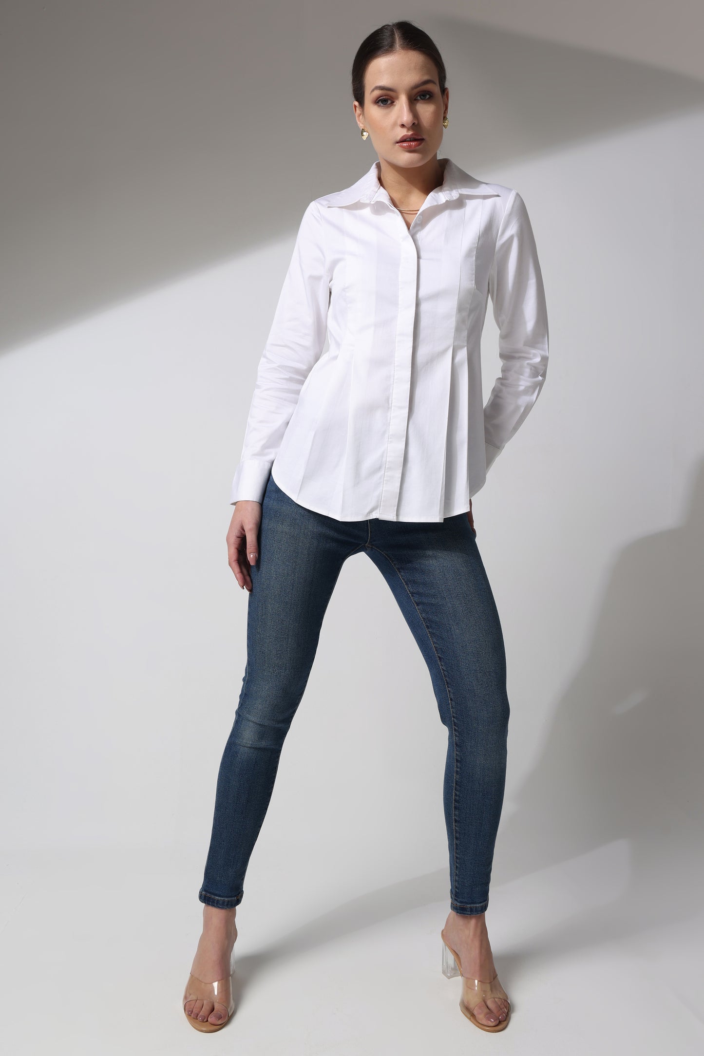 Full Sleeved Front Pleated Fit Shirt