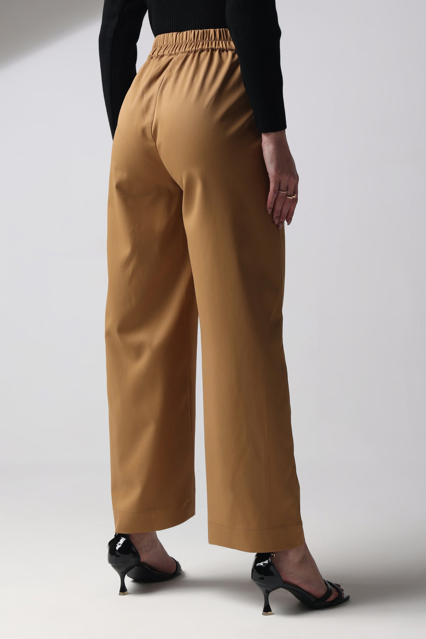 Wide Leg Patch Pocket Pants