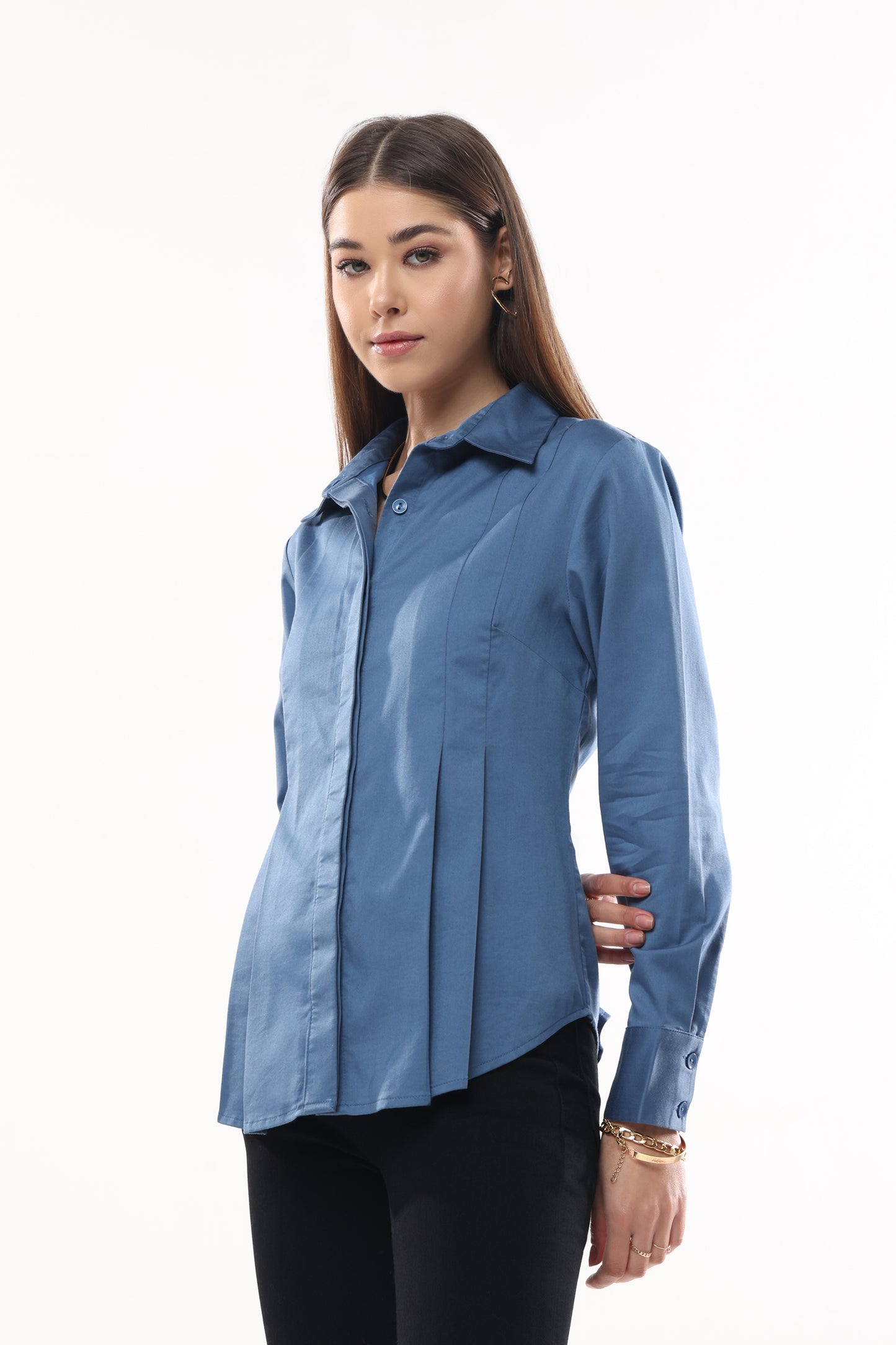 Full Sleeved Front Pleated Fit Shirt